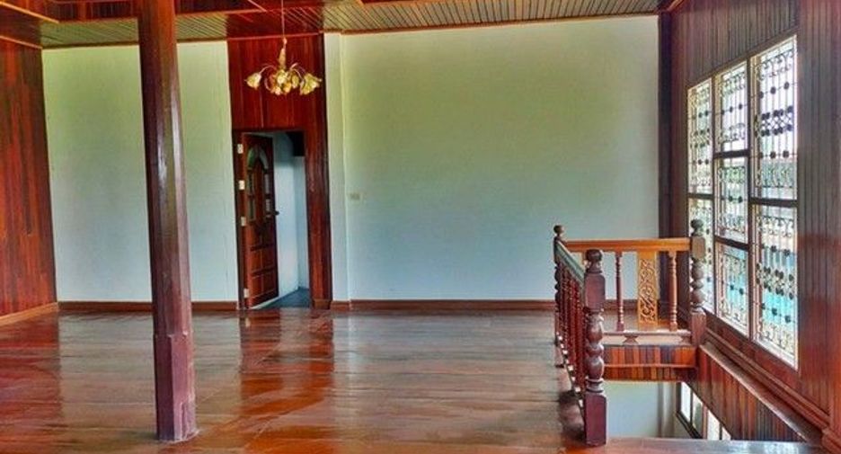 Продажа 1 кровать дом в Si Rattana, Sisaket