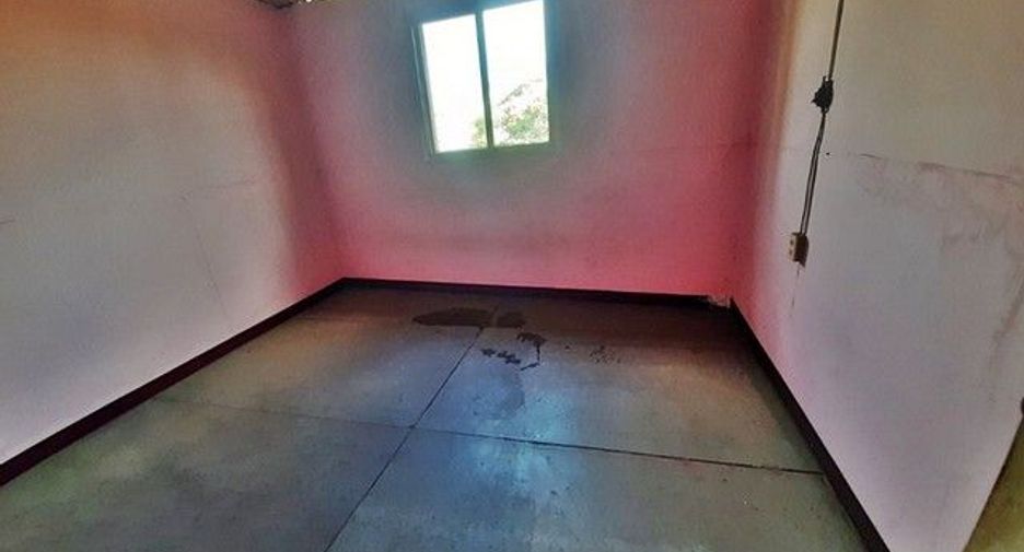 Gewerbefläche zum Kauf mit 1 Zimmer in Bang Phli, Samut Prakan
