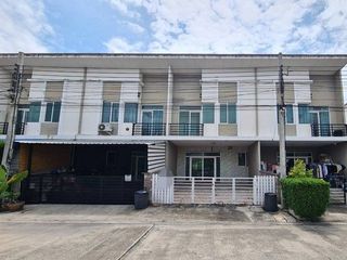 For sale 1 bed townhouse in Bang Phli, Samut Prakan