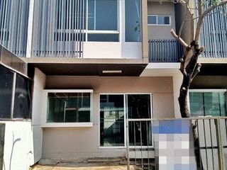 For sale 1 bed townhouse in Bang Phli, Samut Prakan