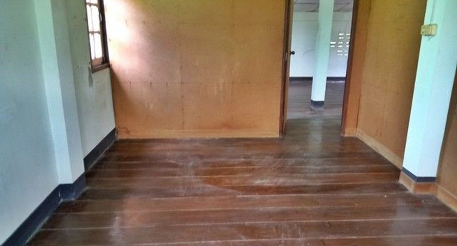 For sale 1 Beds house in Khok Samrong, Lopburi