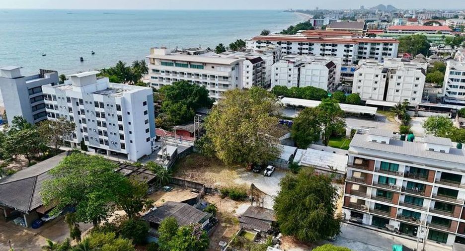 À vendre terrain à Mueang Chon Buri, Chonburi