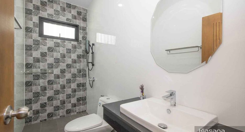 For sale 2 bedrooms villa in Mueang Krabi, Krabi