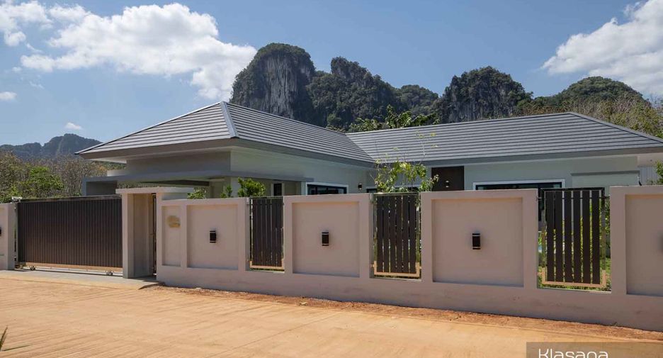 For sale 2 bedrooms villa in Mueang Krabi, Krabi