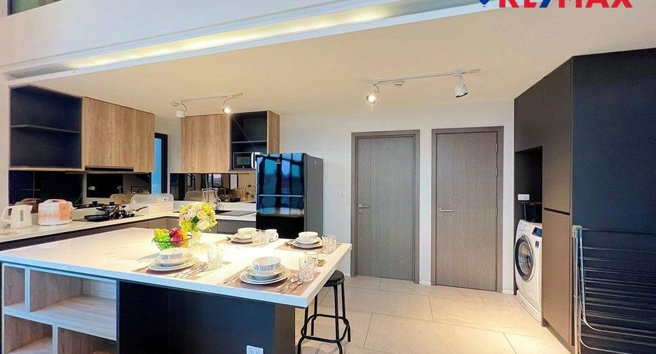 For rent 2 bedrooms condo in Bang Lamung, Chonburi