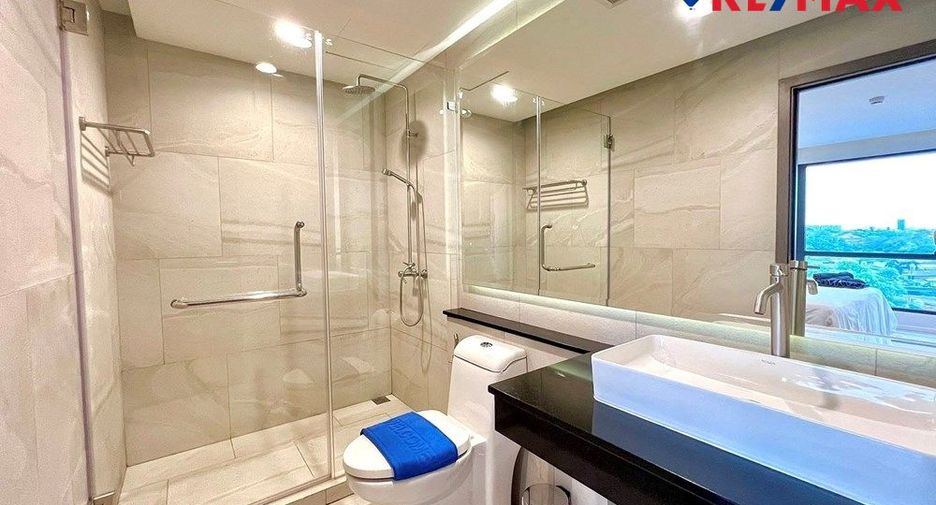 For rent 2 bedrooms condo in Bang Lamung, Chonburi