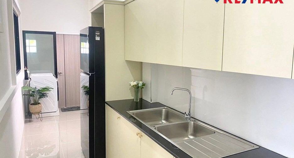 For sale 3 bedrooms house in Bang Lamung, Chonburi