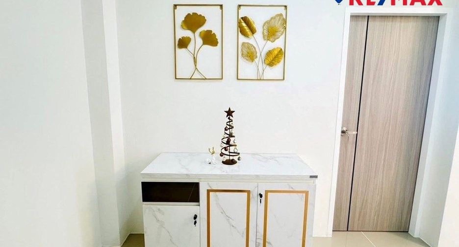 For sale 3 bedrooms house in Bang Lamung, Chonburi