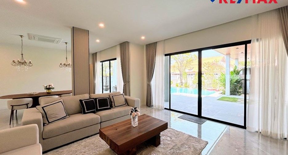 For sale 3 bedrooms house in Bang Lamung, Chonburi