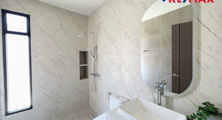 For sale 3 bedrooms house in Bang Lamung, Chonburi