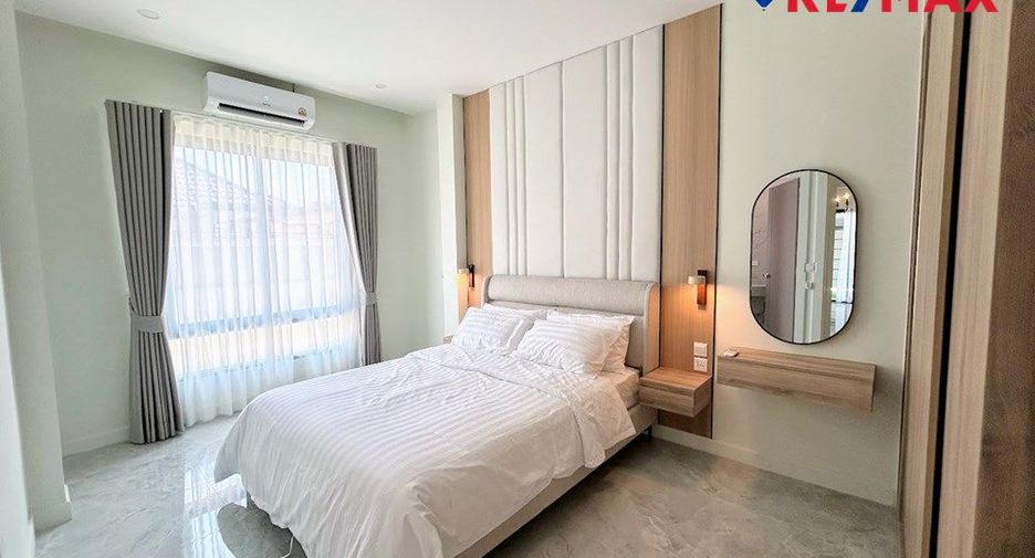 For sale 3 bedrooms house in Bang Lamung, Chonburi