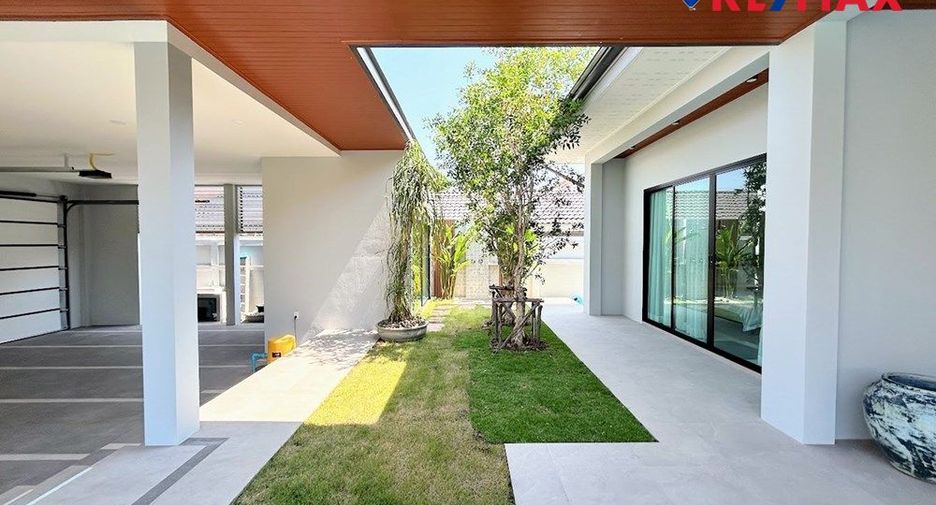 For sale 3 bedrooms house in Bang Lamung, Chonburi