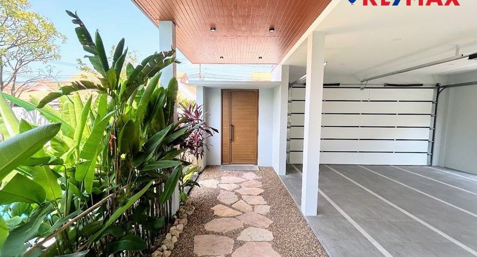 For sale 3 bedrooms house in Bang Lamung, Chonburi