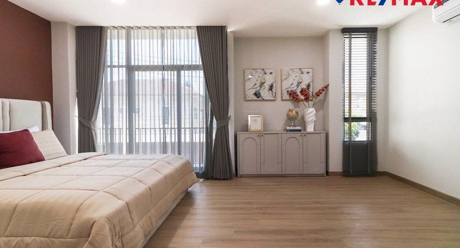 For sale 3 bedrooms house in Bang Lamung, Chonburi