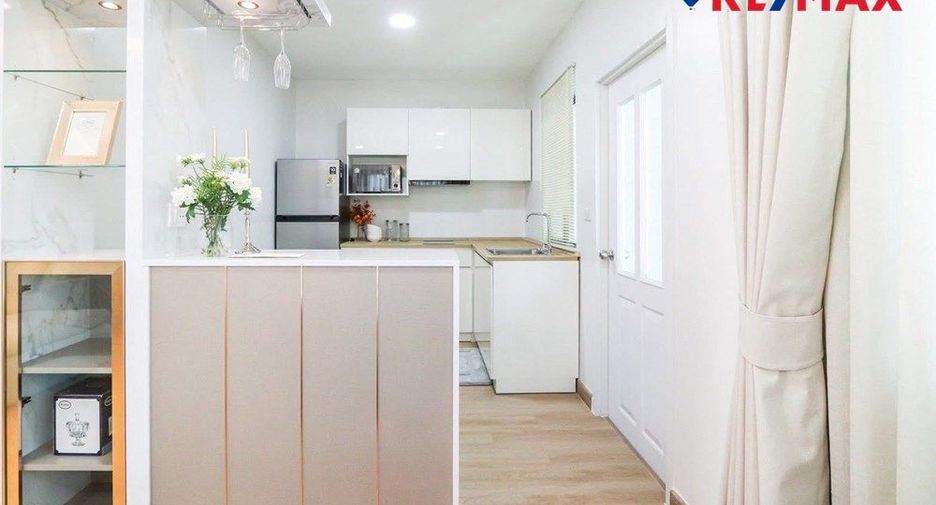 For sale 3 bedrooms house in Bang Lamung, Chonburi