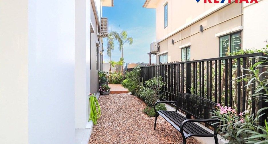 For sale 3 bedrooms house in Bang Lamung, Chonburi