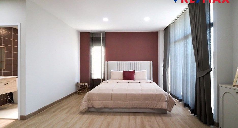 For sale 3 bedrooms house in Bang Lamung, Chonburi