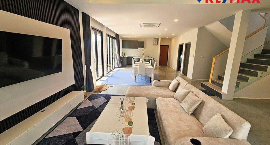 For sale 4 bedrooms house in Bang Lamung, Chonburi