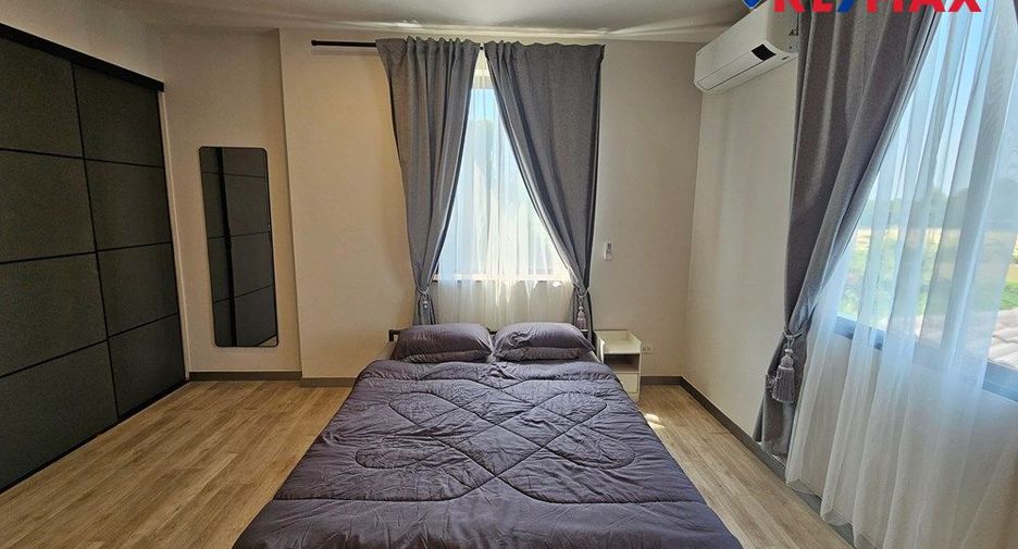 For sale 4 bedrooms house in Bang Lamung, Chonburi
