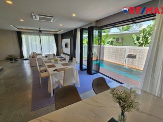 For sale 4 bedrooms house in Bang Lamung, Chonburi