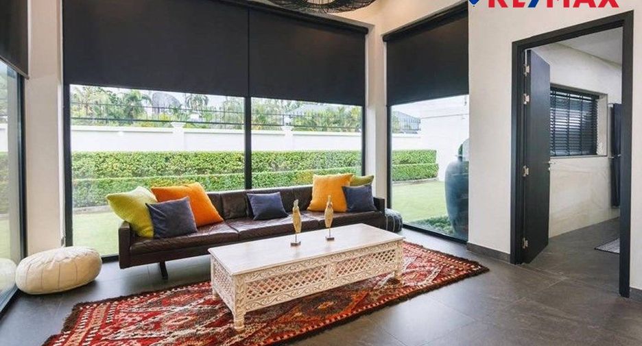 For sale 3 bedrooms house in Bang Lamung, Chonburi