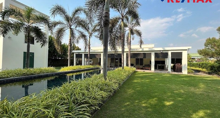 For sale 3 bedrooms house in Bang Lamung, Chonburi