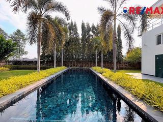 For sale 3 bedrooms house in Bang Lamung, Chonburi