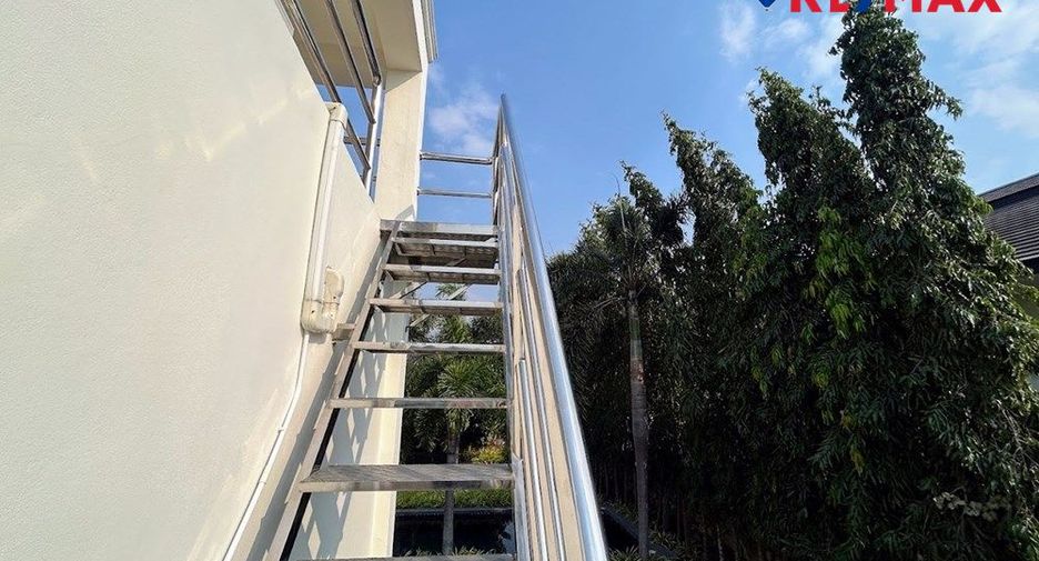For sale 3 bedrooms house in Bang Lamung, Chonburi