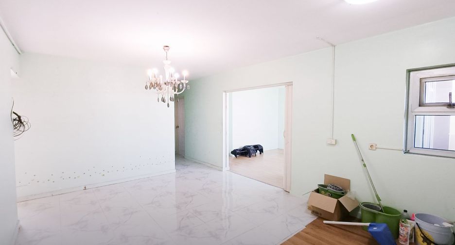 For sale 3 bedrooms condo in Pak Kret, Nonthaburi