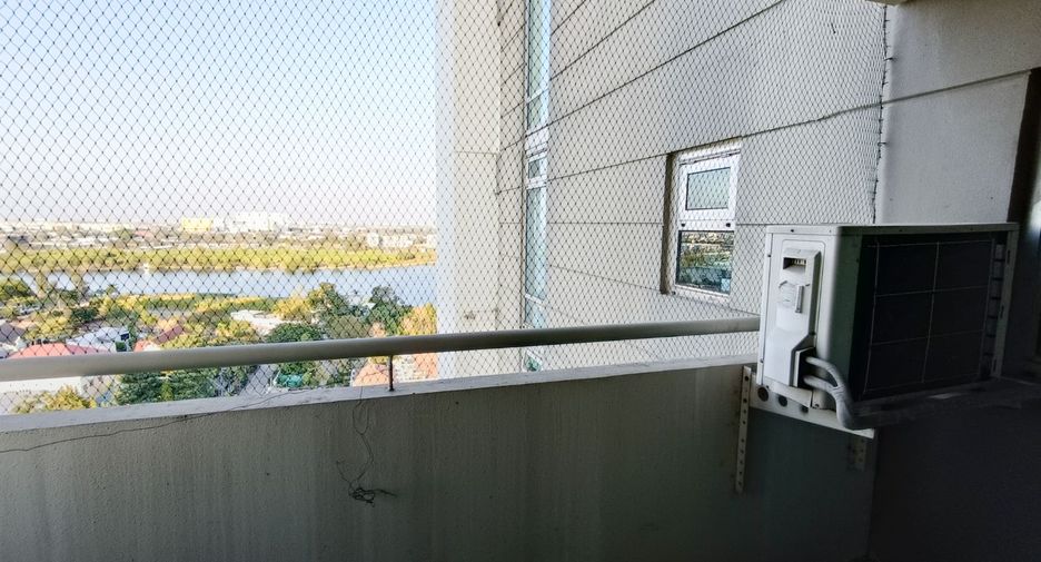 For sale 3 bedrooms condo in Pak Kret, Nonthaburi
