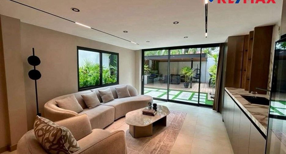 À vendre 4 chambres maison à Bang Lamung, Chonburi
