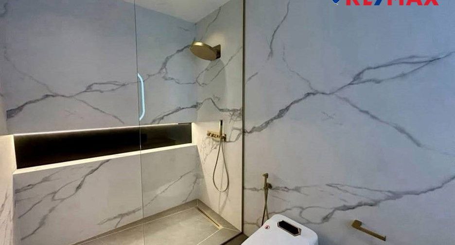 À vendre 4 chambres maison à Bang Lamung, Chonburi