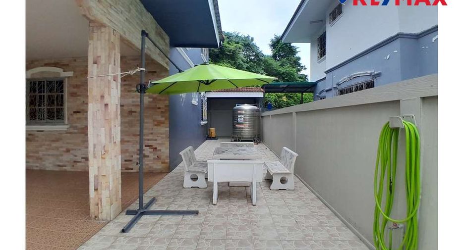 For sale 4 bedrooms house in Bang Lamung, Chonburi