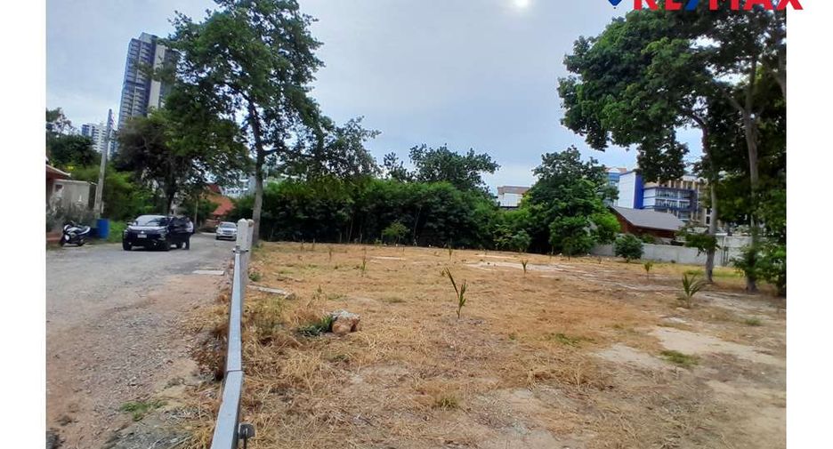 À vendre terrain à Bang Lamung, Chonburi