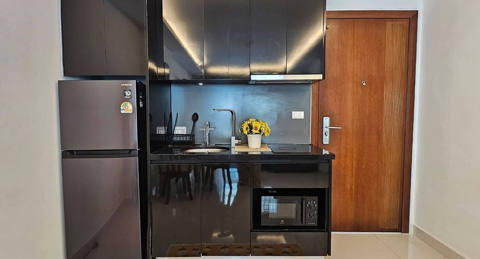 Condo en alquiler de 2 habitaciones en Bang Lamung, Chonburi
