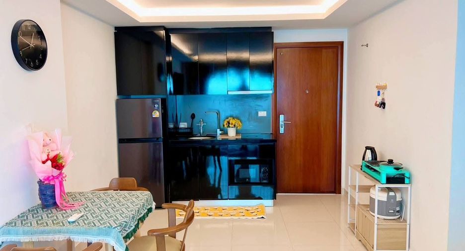 Condo en alquiler de 2 habitaciones en Bang Lamung, Chonburi