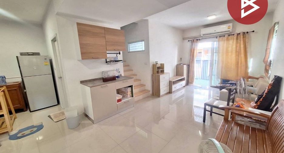 For sale 3 bedrooms townhouse in Khlong Sam Wa, Bangkok