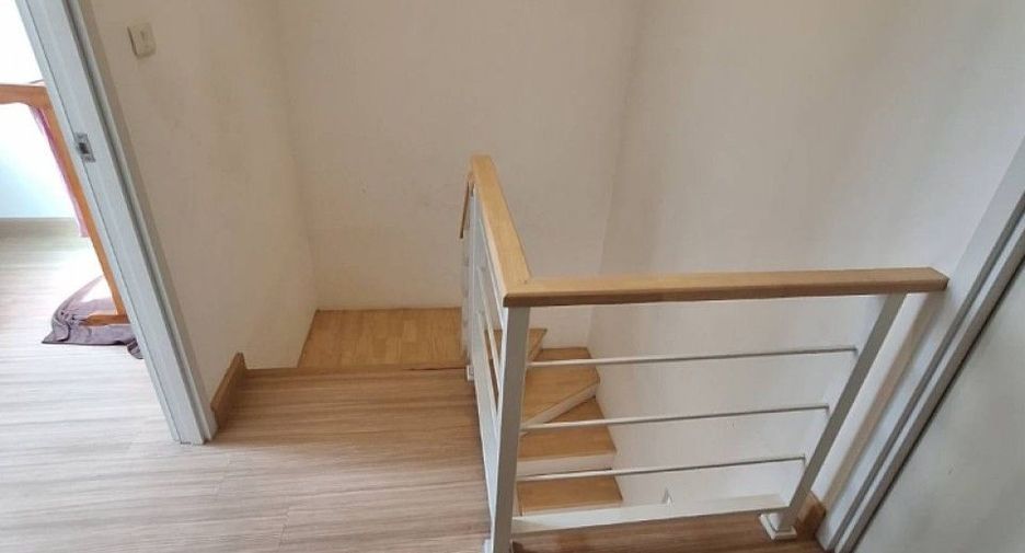 For sale 3 bedrooms townhouse in Khlong Sam Wa, Bangkok