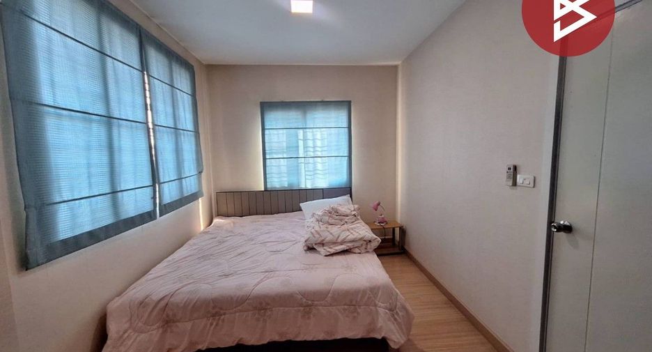 For sale 3 bedrooms townhouse in Khlong Sam Wa, Bangkok
