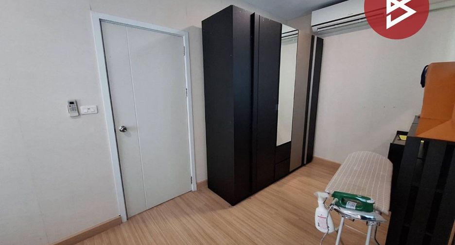 For sale 3 bedrooms townhouse in Khlong Sam Wa, Bangkok
