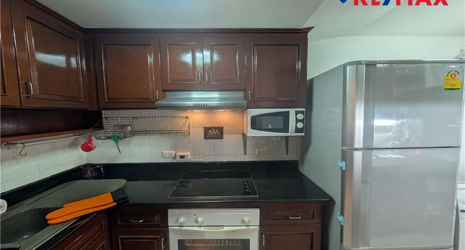 For sale 1 bed condo in Bang Lamung, Chonburi