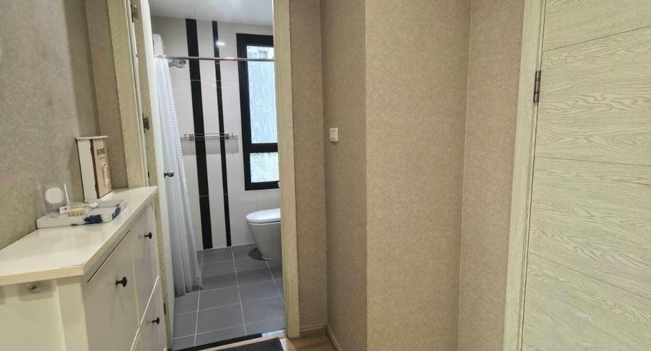 Condo en alquiler de 2 habitaciones en Suan Luang, Bangkok