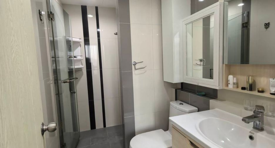Condo en alquiler de 2 habitaciones en Suan Luang, Bangkok