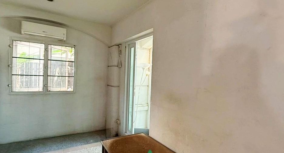 For sale 3 bedrooms house in Prawet, Bangkok