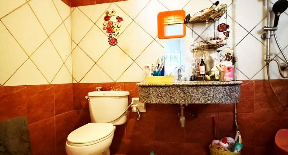 For sale 3 bedrooms house in Prawet, Bangkok