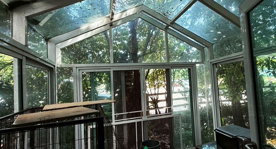 For sale 3 bedrooms house in Prawet, Bangkok