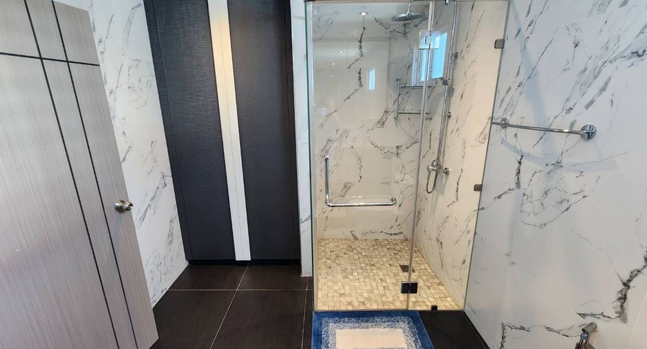 Condo en venta de 3 habitaciones en Bang Lamung, Chonburi