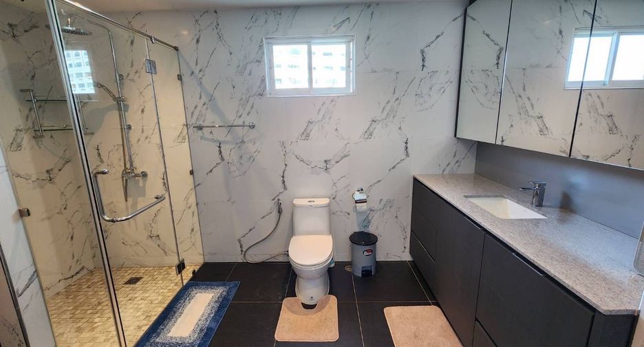 Condo en venta de 3 habitaciones en Bang Lamung, Chonburi