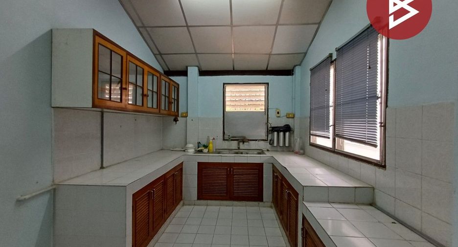 For sale 3 ベッドルーム house in Damnoen Saduak, Ratchaburi