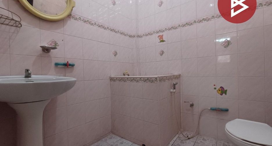 For sale 3 ベッドルーム house in Damnoen Saduak, Ratchaburi